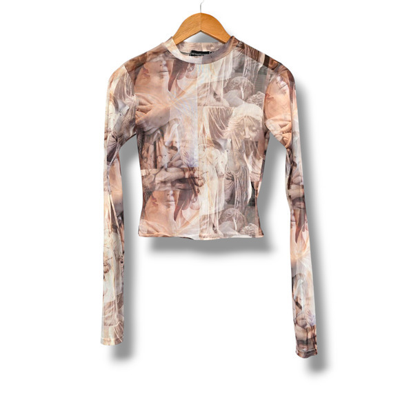PrettyLittleThing Women's Mesh Sheer Face Art Long Sleeve Cropped Top‎ Size 4 - Picture 1 of 8